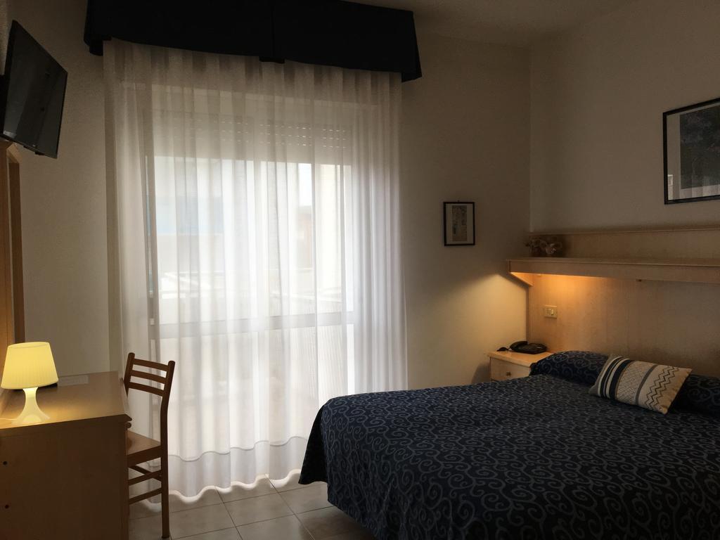 Hotel Zodiaco Lido di Jesolo Luaran gambar