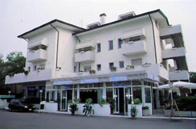 Hotel Zodiaco Lido di Jesolo Luaran gambar