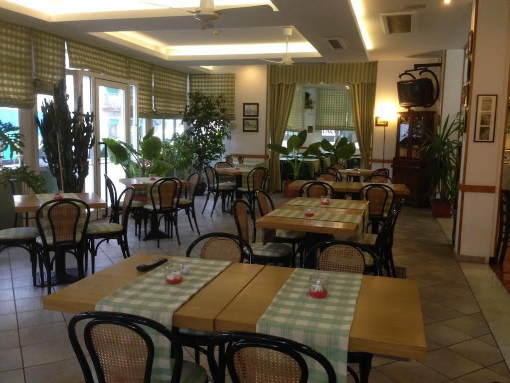 Hotel Zodiaco Lido di Jesolo Luaran gambar