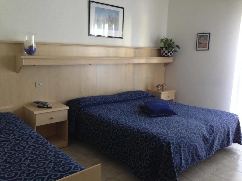 Hotel Zodiaco Lido di Jesolo Luaran gambar